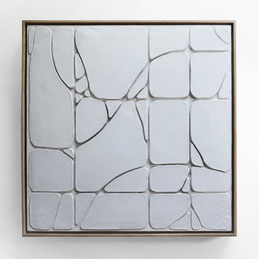 Drift 3 : Concrete Bas Relief 24" x 24" (61 cm x 61 cm) - Beatriz Salazar Art